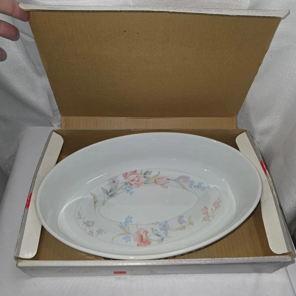American Limoges Flowers 12 Inch Oval Baker Fine Porcelain Floral Casserole Dish